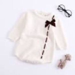 ANJOU - COTTON CABLE ONESIE WITH VELVET BOW TIE